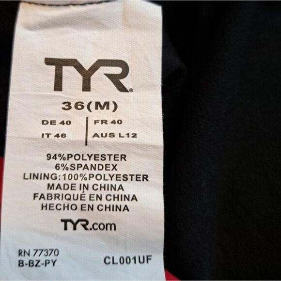 TYR women's size 36 or Medium black & red swimsuit. EUC - Picture 4 of 4